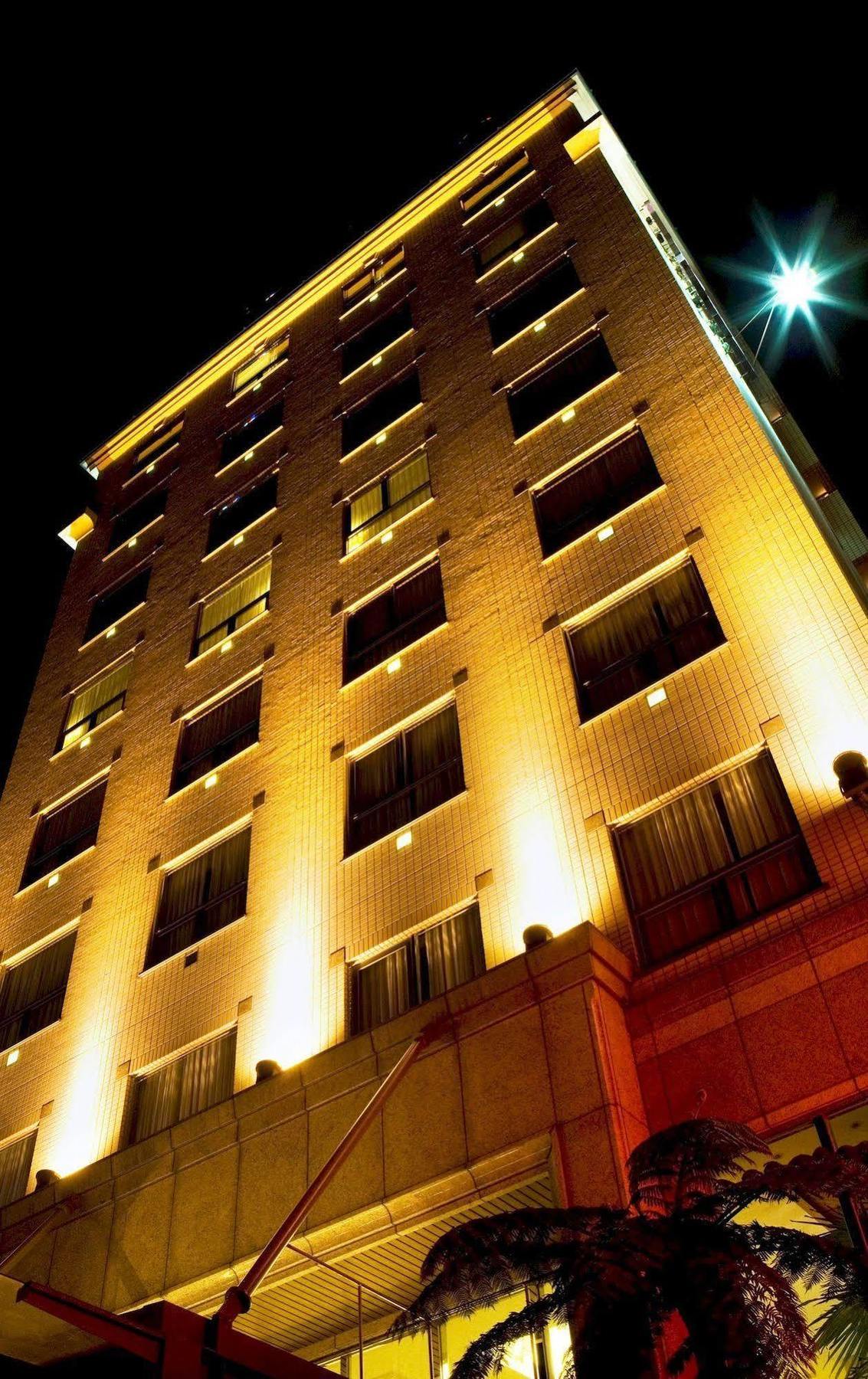 Hotel Les Champs Jiaoxi Exteriör bild