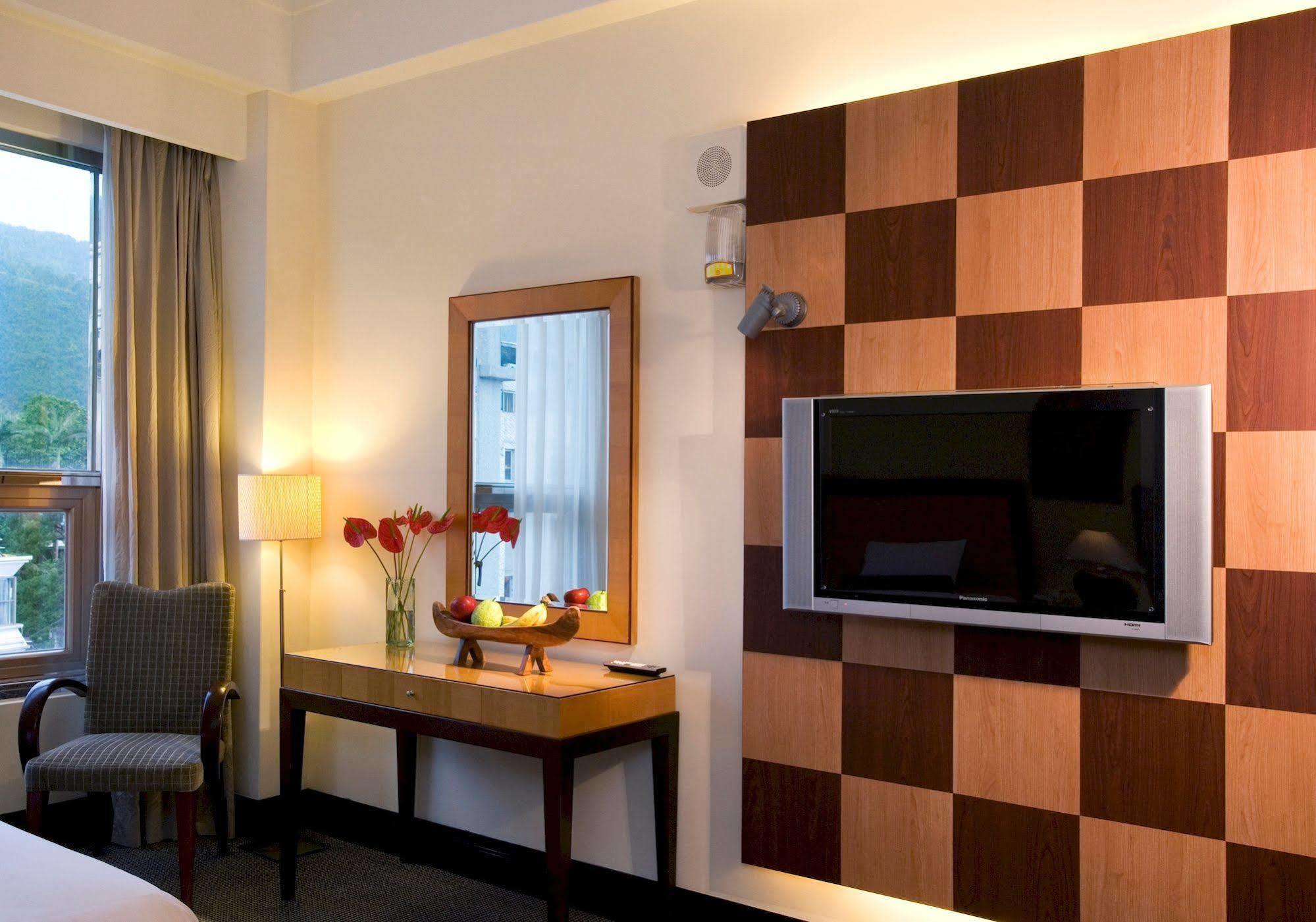 Hotel Les Champs Jiaoxi Exteriör bild